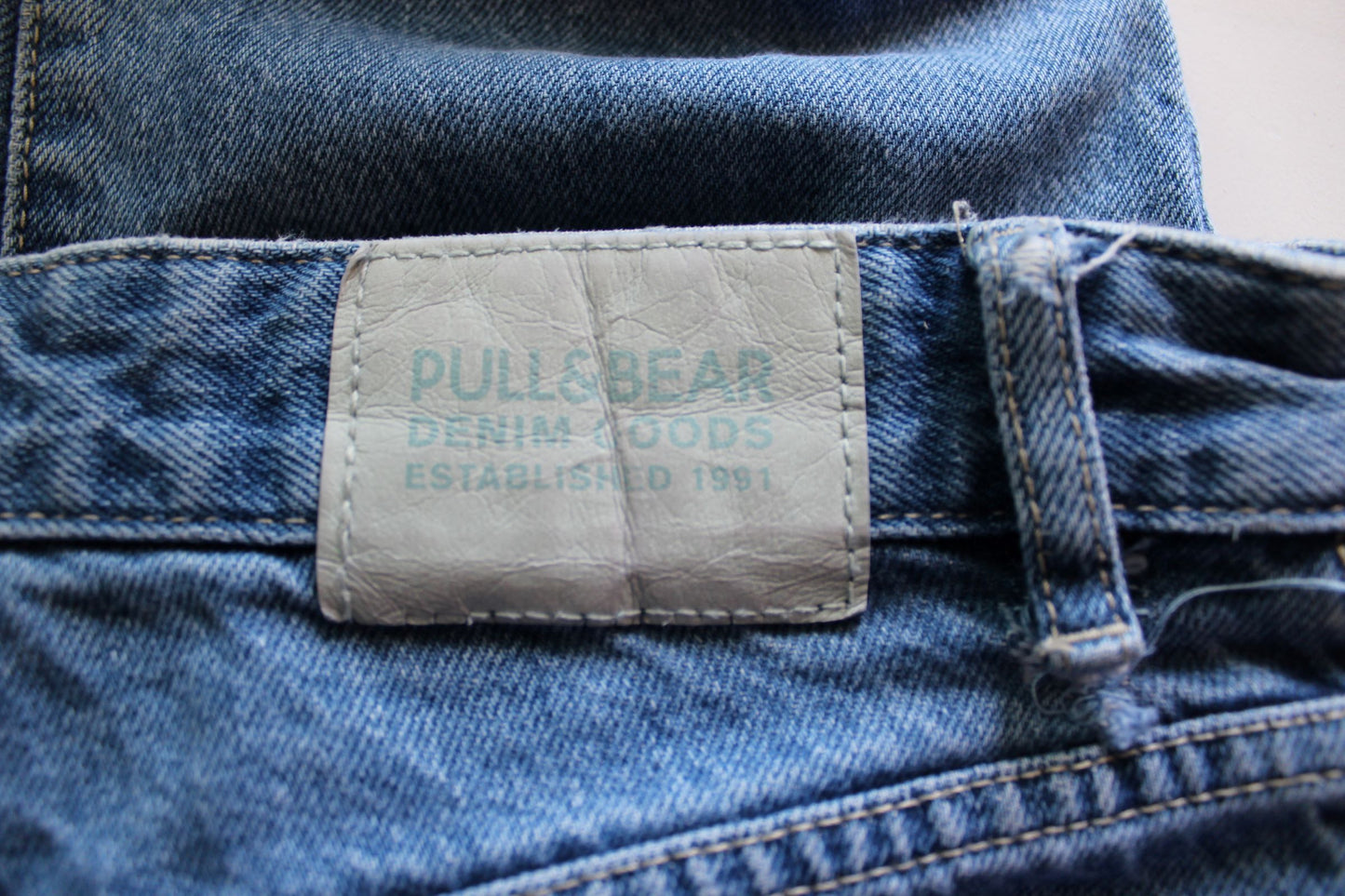 Pantaloni PULL&BEAR