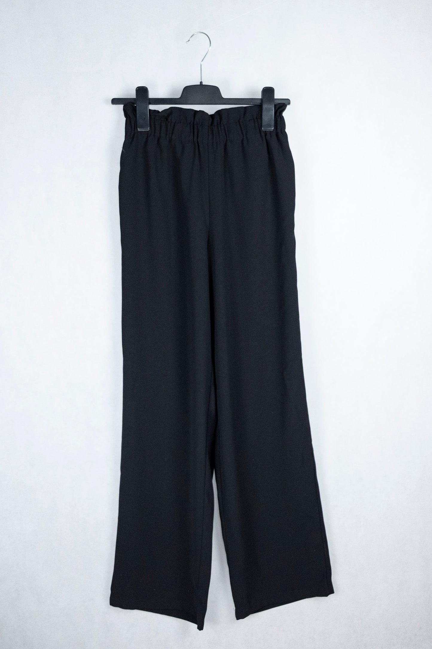 Pantaloni PIECES