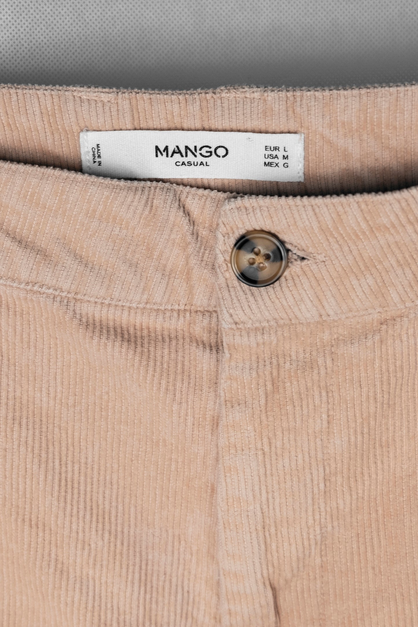 Pantaloni MANGO